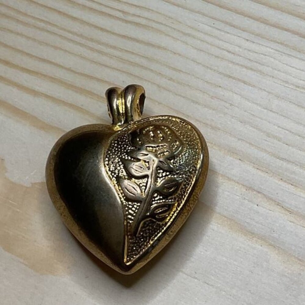Heart-Shaped Vintage Gold Tone Pendant